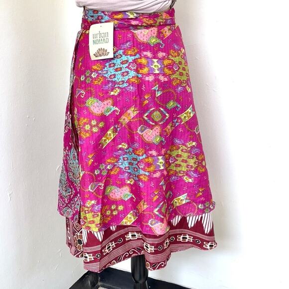 URBAN NOMAD 100% silk wrap midi boho skirt size MEDIUM - Picture 7 of 9